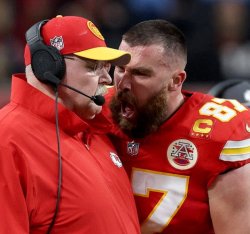 Travis Kelce screaming meme template — Templates meme