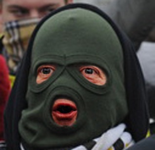 Happy guy facemask — Reaction meme