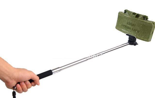 Claymore selfie stick — Reaction meme