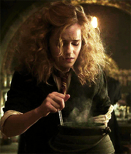 Hermione Granger Brewing Potion — Reaction meme