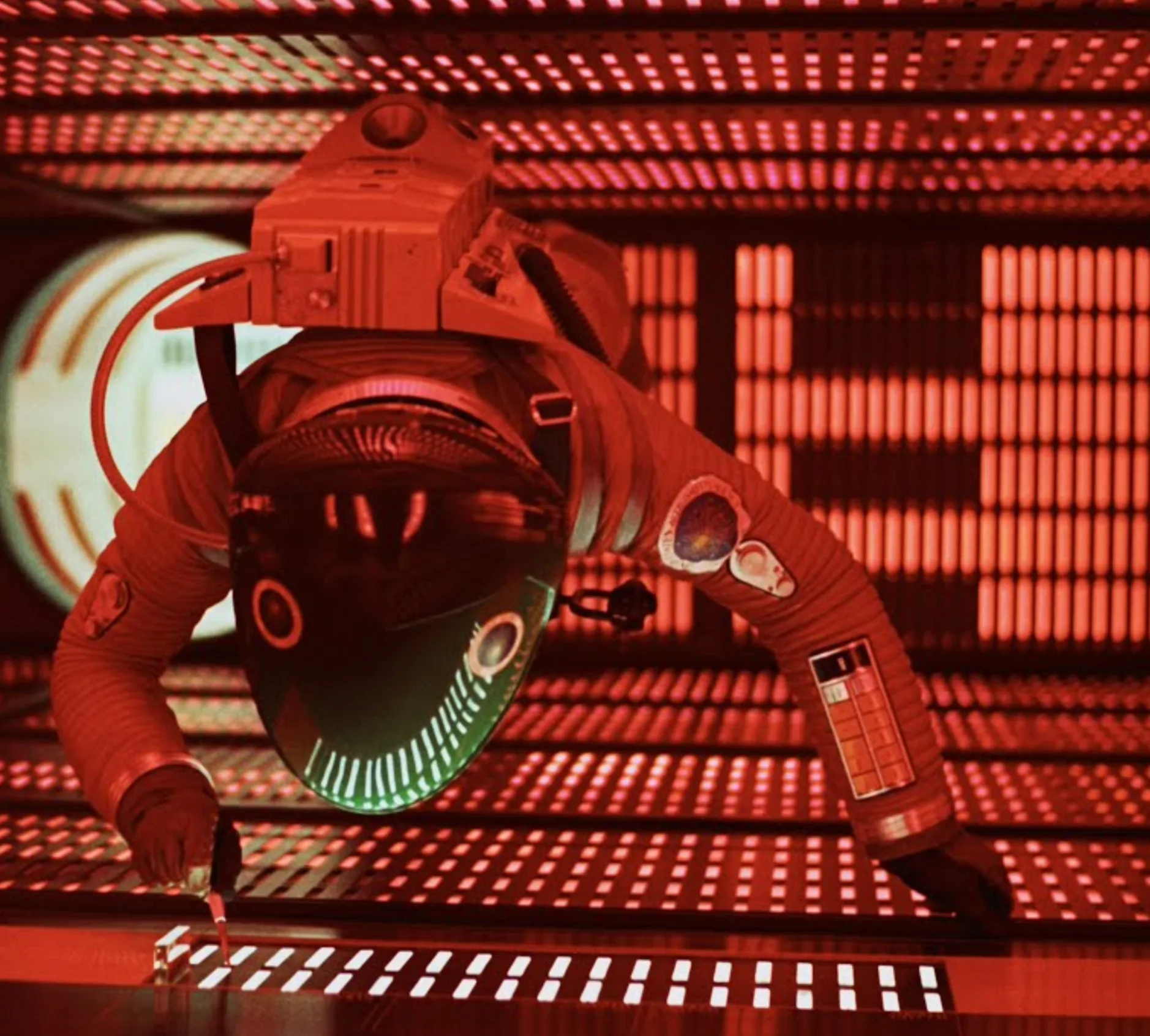 Disconnecting HAL’s Memory Core (POV / Direct View) — Memes meme