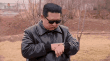 Check watch — Reaction meme