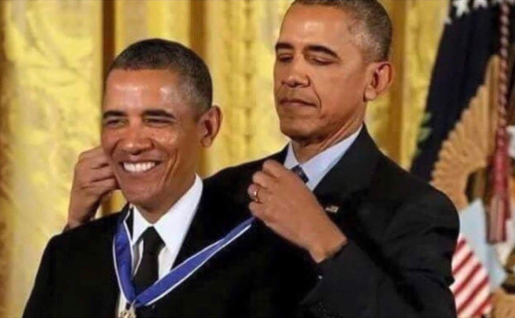 Obama medal meme template — Templates meme